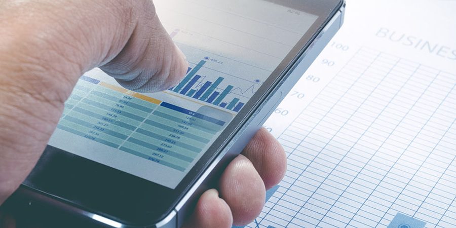 Smartphone in finance 12